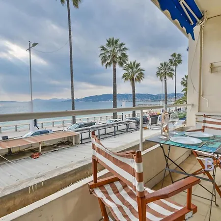 Appartement Large On The Seafront